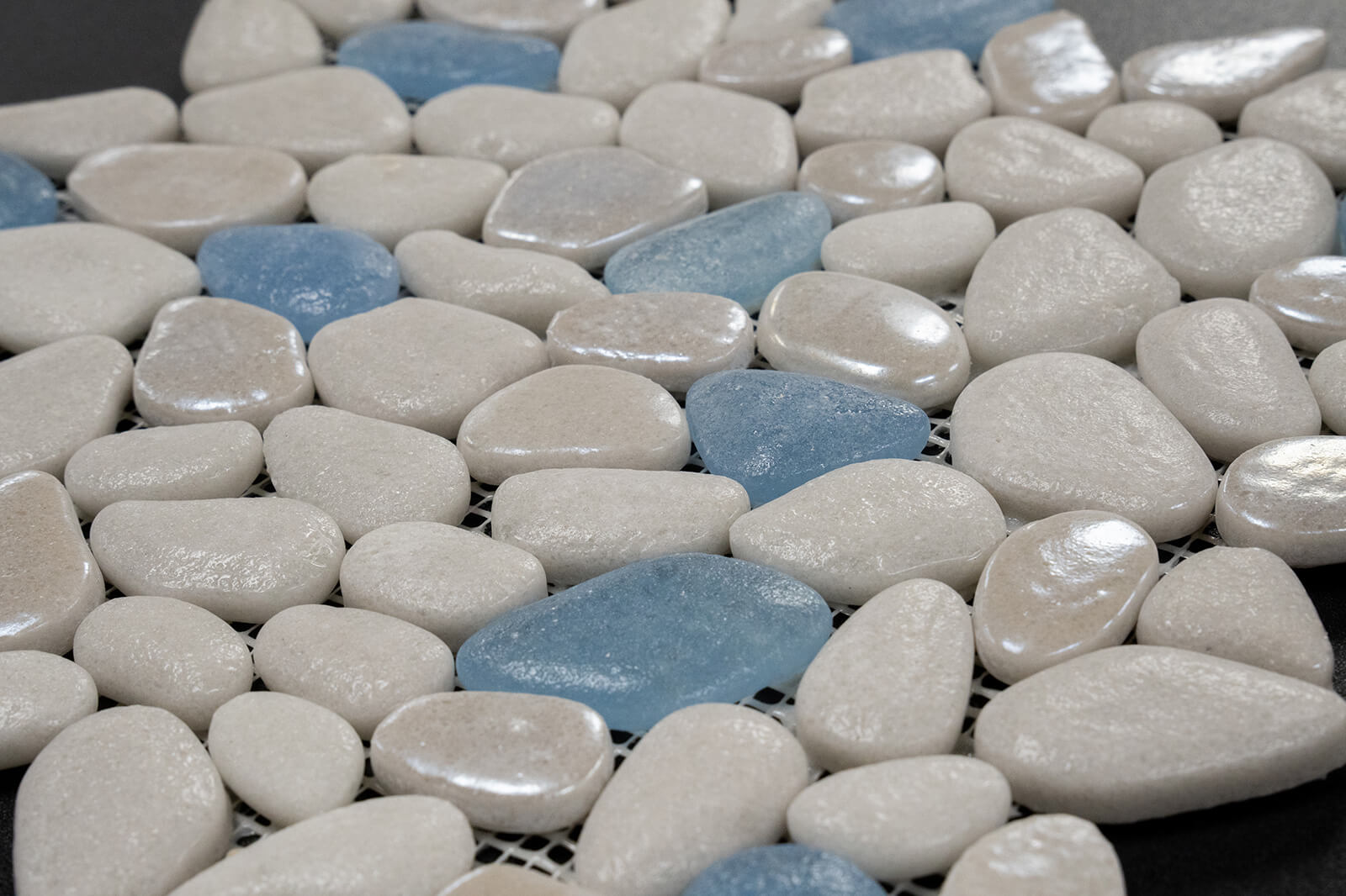 10.65 x 10.65 Cascade Tidepool Stones - Image 2